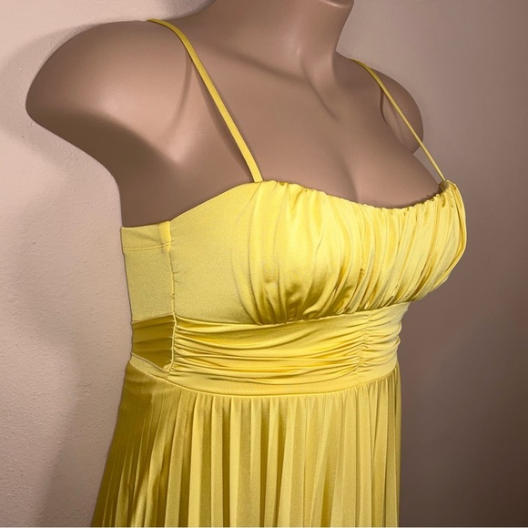 Juniors XL Speechless Yellow Event Party Formal Dress Prom Cocktail Pleated - Picture 9 of 15